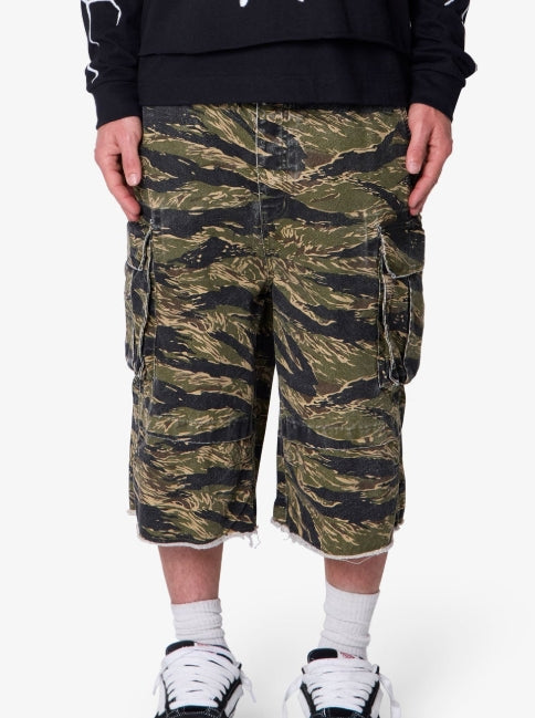 MNML Ultra Baggy Cargo Shorts Tiger Camo