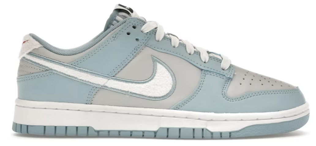 Nike Dunk Low Retro Fleece Swoosh Worn Blue
