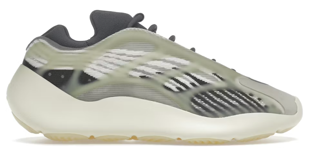 adidas Yeezy 700 V3 Fade Salt Pre-Owned